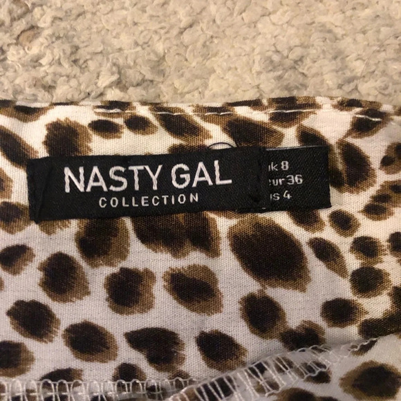 Nasty Gal Asymmetrical Scrunch Leopard Mini Skirt - Picture 3 of 5